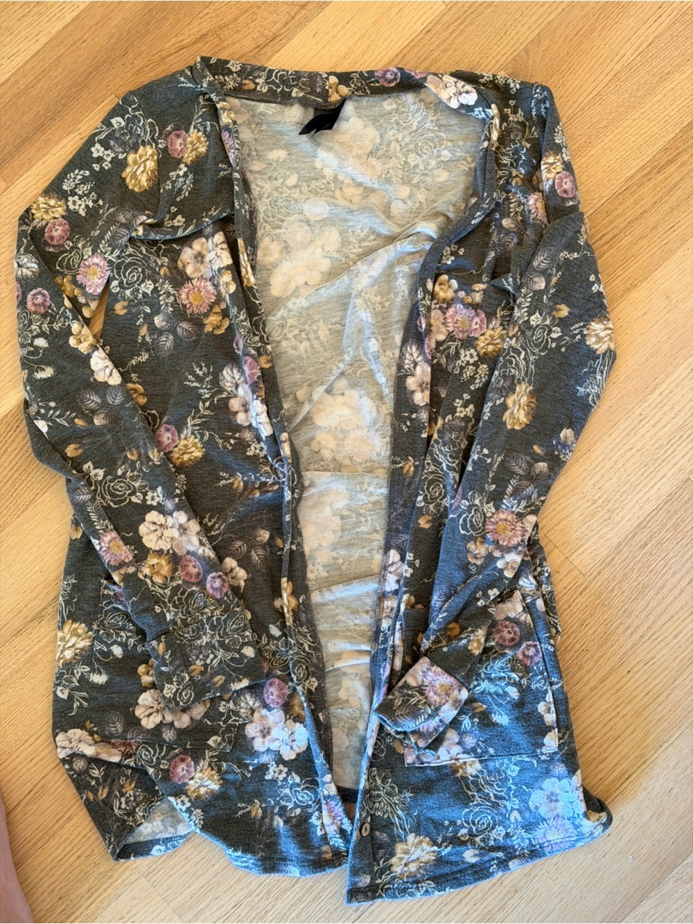 Agnes & Dora XS Essential Cardigan Twiggy